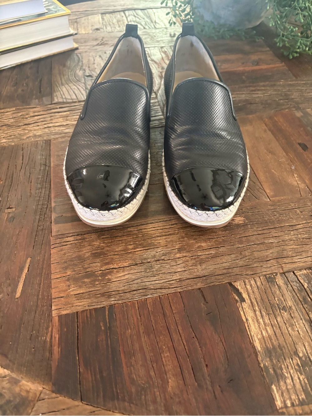 Paul Green Posh Perforated Black Leather Patent Cap Toe Espadrille Flats US 6